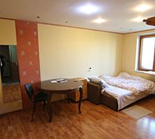 Str. Iazului, sec. Posta Veche. 1 odaie, 37m2. Et 3/5!Euroreparatie!!