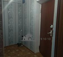 Двухкомнатная квартира на балке в районе 12 школы