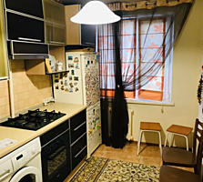 Sec. Râșcani, str. Bogdan Voievod, 3 odăi, 74 m2, etajul 2/9! Serie135