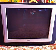 Телевизор LG 29" (72 см)