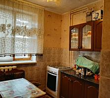 Продаю 2-хкомнатную квартиру на 3-м этаже