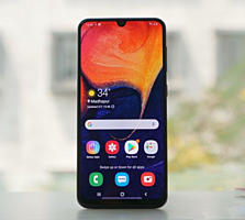 Новый! Samsung Galaxy A50 Plus 4/64 стекло и чехол