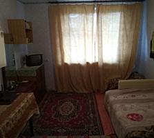 Две смежные комнаты 26,6 м2 в общежитии, 4/5 эт.