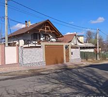Vindem o casa. Data in exploatare in decembrie 2015. Euroreparatie.