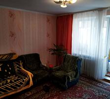 Apartament cu 3 camere separate, 73 m2, seria 135, etajul 8 din 9