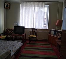 Apartament cu 2 odai. Nicolae Dimo. Riscani.