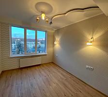 Apartament spatios - 72 m. p.! Casa nou!
