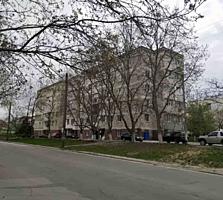 Se vinde apartament cu 3 odai in sectorul Buiucani. Suprafata totala: