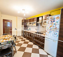 Spre vânzare un apartament deosebit situat într-o zonă apreciată a ...