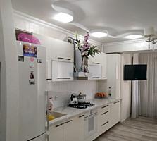 Oferim spre vânzare apartament cu 2 camere + living în sect. ...