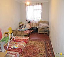 64м2+большой балкон, г. Криково, ул. Тинеретулуй 30,среднее состояние