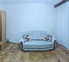 Se vinde apartament cu 2 odai, amplasat în Centrul capitalei pe str. .
