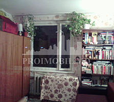 Apartament cu o cameră în sect.Rîșcani. Suprafața totală este d e 18 .