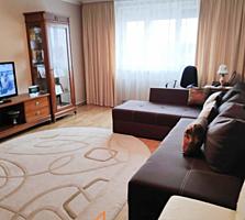 Se vinde apartament cu 3 odai, amplasat în sect. Buiucani, pe str. ...