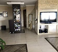 Vânzare apartament cu 4 odai, amplasat în sectorul Botanica. Locuința
