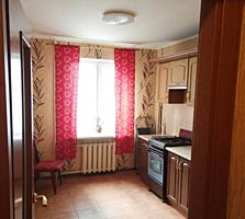 Продам 3 комнатную квартиру на Ближней Слободке
