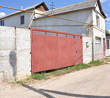 Старый домик на 2,5 сотках приват. земли