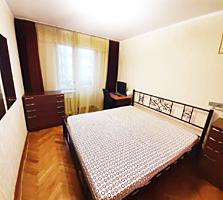 Apartament cu 4 odai într-un bloc secundar din sectorul Riscani. Casă
