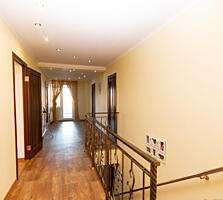 Продается отличный современный, просторный дом с ремонтом.