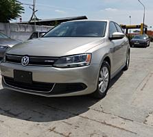 Volkswagen Jetta Hybrid (Usauto)