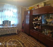 4-комнатная квартира, Центр, м-н Лагуна, 6/10, 143 серия