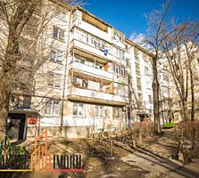 Vă punem la dispoziție un apartament cald și confortabil. Apartament .