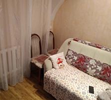 Cameră în cămin separată în două camere cu balcon, Buiucani