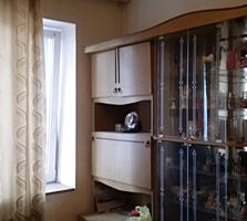 3-комнатная под ремонт. 65 м2 Лечгородок.