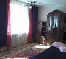 Сдам 2-к квартиру в центре, раздельные комнаты, пр. Шевченко