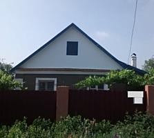 Продается каменный дом с 4 комнатами, все удобства в доме.