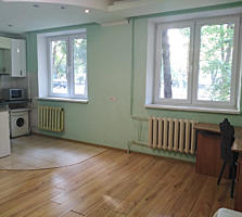 Proprietar vând apartament în Buiucani