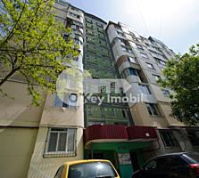 Spre vânzare apartament poziționat în 2 nivele, cu o suprafață ...