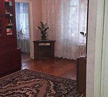 Продается 3-х комн. квартира, этаж 2/4, Середина в Котельцовом доме!
