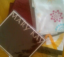 Шикарные платья. Куртка кожаная. Китель женский и др. вещи.