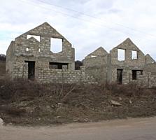 Casă de vînzare, cu suprafața totală de 140 mp + 6 ari teren ...