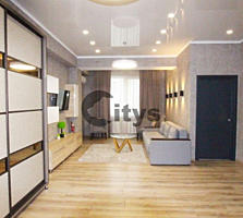 Vînd. Numărul de camere: Apartament cu 3 camere. Fond locativ: ...