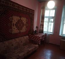 4- х комнатная квартира 2/2 с автономным отоплением в центре города