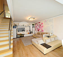Se oferă spre vânzare apartament de tip Penthouse amplasat în ...