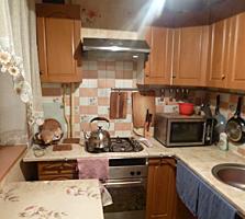 Продам 3-комнатную на Федько, 3/5 эт