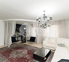 Se oferă spre vânzare apartament cu 3 camere în sectorul Centru, ...
