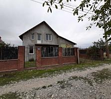 Casa nefinisata mai sus de Dumbrava!
