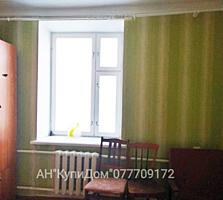 Уютная квартира, в центре г. Тирасполя с гаражом и мебелью.