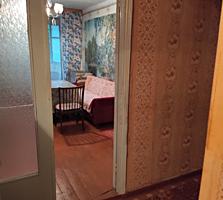 Срочно Продам 2-х комнатную квартиру. 4 этаж. Цена 8900 $.