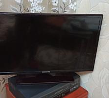 ТВ продам идеальный 90$