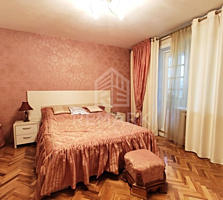 Se vinde apartament cu 2 camere, amplasat în sect. Centru, pe str. ...