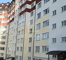 Se vinde apartament cu 3 camere, amplasat în centrul capitalei, pe ...