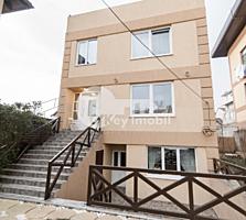 Vă propunem spre vânzare o casă deosebită, construită din cofraje ...