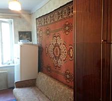 Продам трехкомнатную квартиру от хозяина на 6 квартале