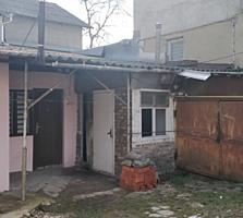 Центр, 2-комн., на земле, в районе "Букурии", автономное отопление!