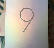 Xiaomi Mi 9 6Gb / 64Gb - 290€.